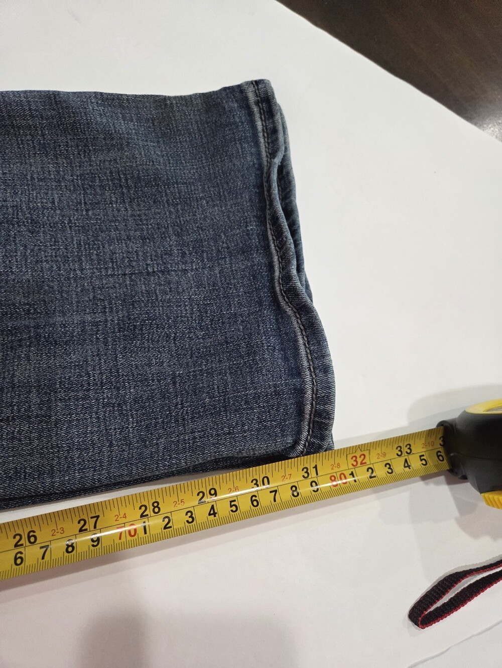 BKE Buckle Classic Light Wash Straight Jeans Sz.36×34 men's - Picture 8 of 10